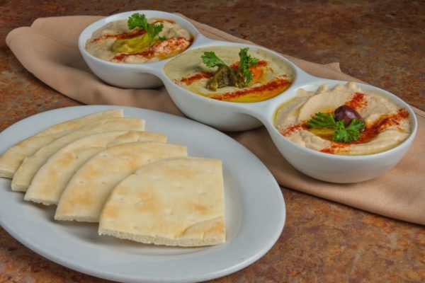 Baba Ganosh hummus dip w pita bread